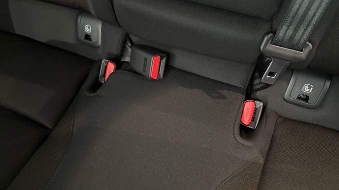 Mazda 3 2.0 e-Skyactiv X MHEV [186] Exclusive-Line 5dr Petrol Hatchback - Image 17